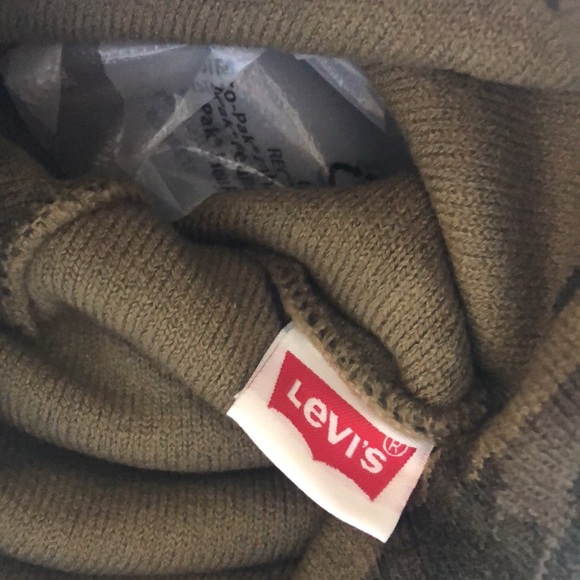 LEVIS CAMOUFLAGE BEANIE / OS 🍁 - Picture 4 of 5